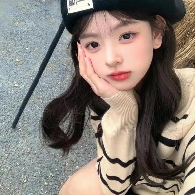 玫瑰皇后 封面