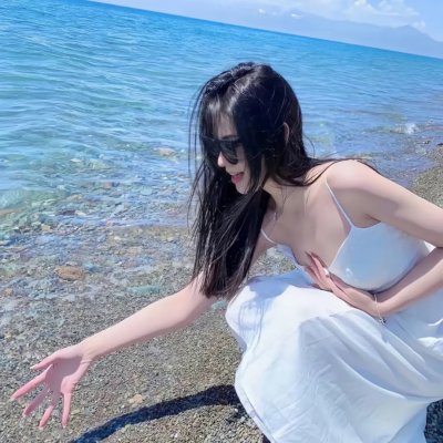 半是蜜糖半是伤 封面